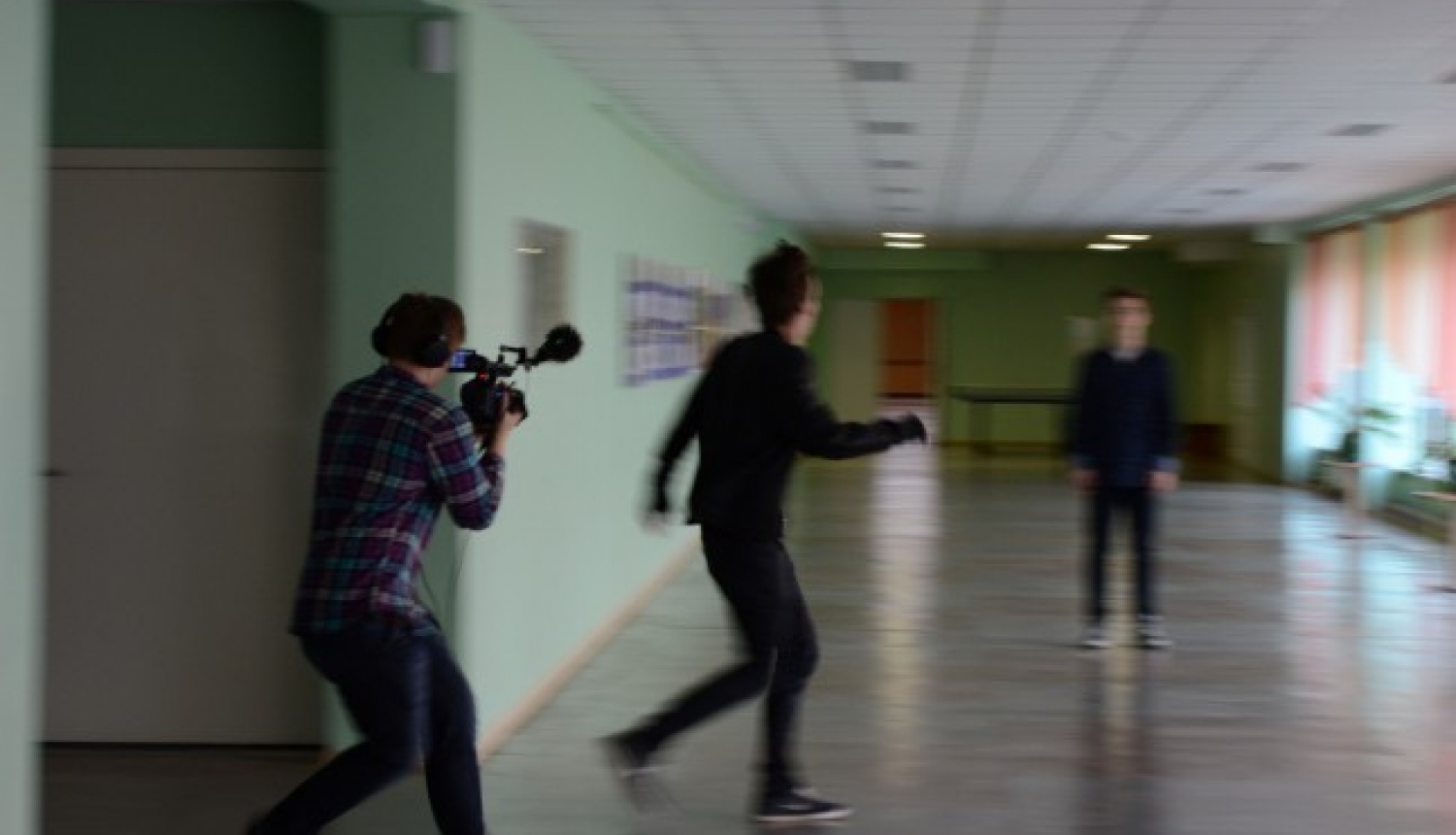 2ANNAS dodas tūrē “Projektors” un aicina iesniegt filmas 2ANNAS dodas tūrē “Projektors” un aicina iesniegt filmas