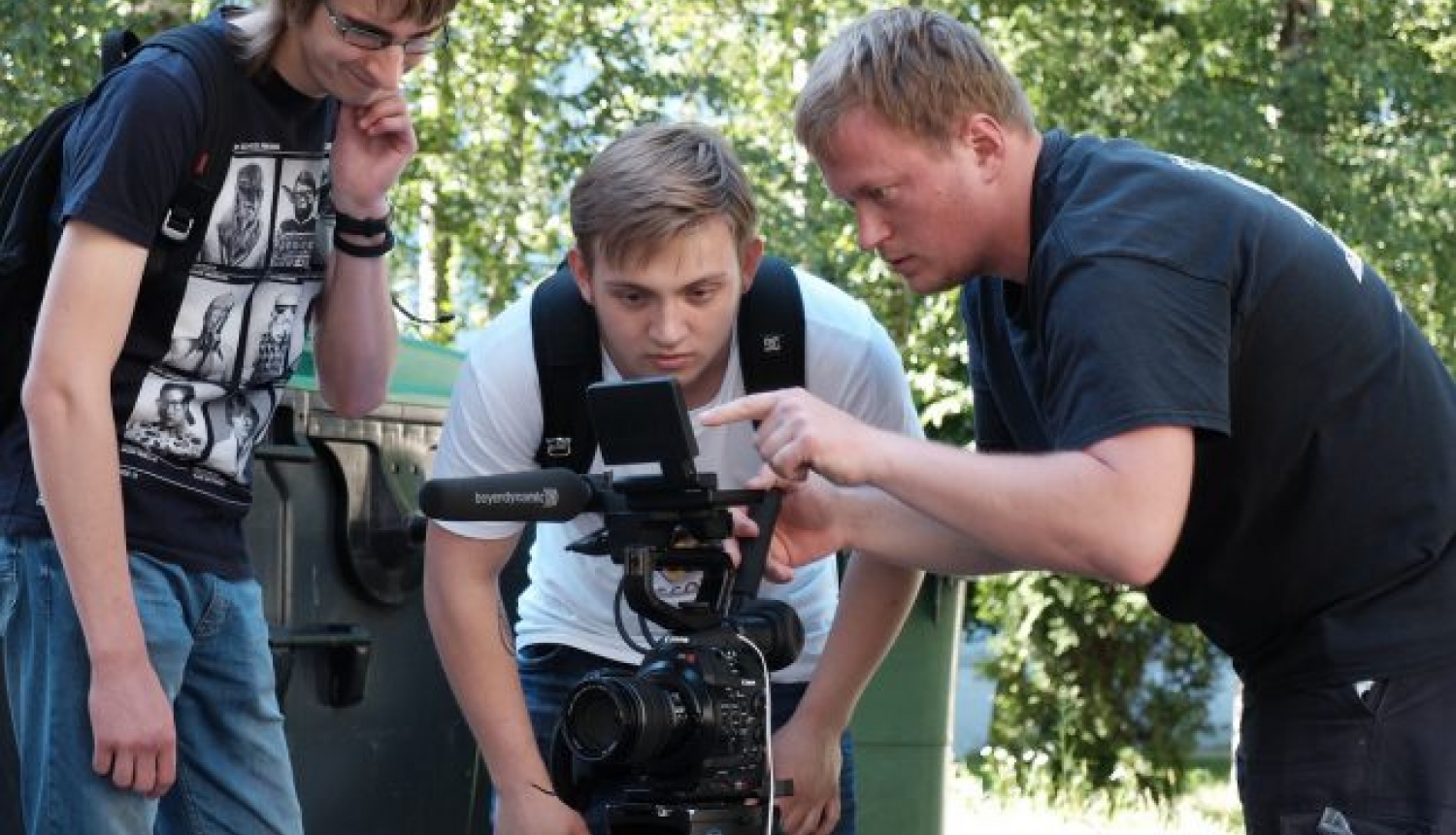 Skolu jauniešus aicina uz bezmaksas meistarklasēm par filmu veidošanu